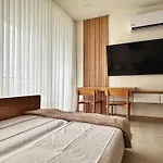 Spectacular Beachfront Apartment